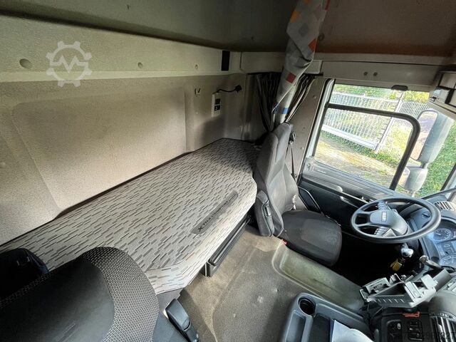 Kofer DAF CF 370 FA LUCHTVERING BEIDE ASSEN