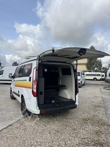 Kamp vozilo Ford Panama 2022 | Cambio manuale | Tetto a soffietto