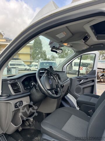 Kamp vozilo Ford Panama 2022 | Cambio manuale | Tetto a soffietto