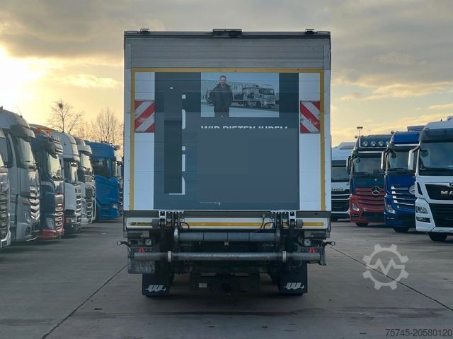 Semiremorcă carosată  WÜLLHORST * WIE NEUWERTIG * 2T LBW * LIFT * SAF