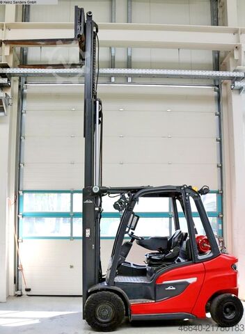 Empilhador LINDE H30T - 3.000 kg