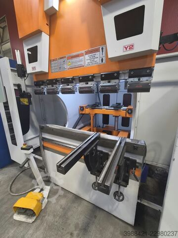 ERMAKSAN Speed-Bend Pro 1270x60 – CNC πρέσα κάμψης Ermak SPEED BEND PRO 1270x60