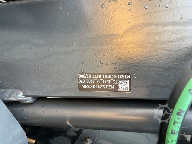 Stivuitor electric cu 4 roți Linde E16P-02