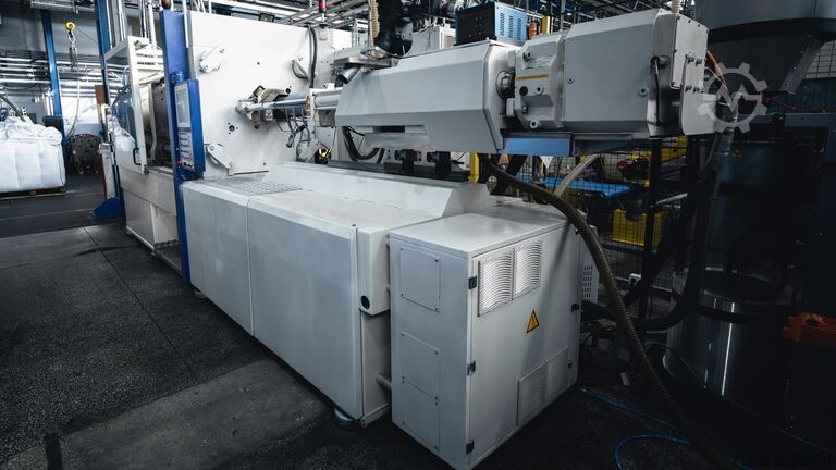 Spuitgietmachine BATTENFELD HM 300/1330