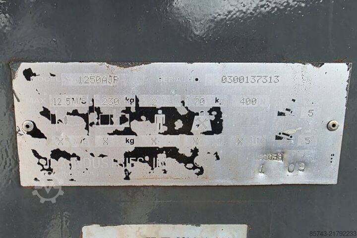 Leddelt teleskopisk arbejdsplatform JLG 1250AJP Diesel, 4x4x4 Drive, 40.1m Working Height,