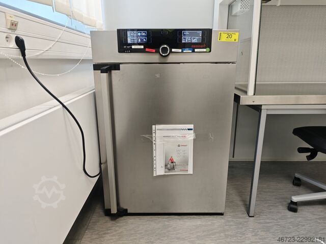 Laboratorium warmtekast Memmert SF160Plus