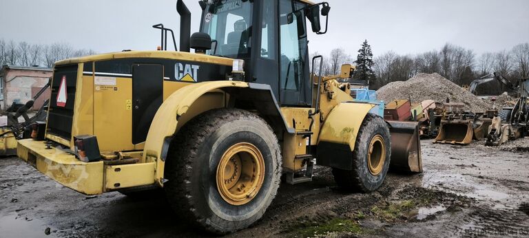 Loader with wheeled chassis Caterpillar 950G