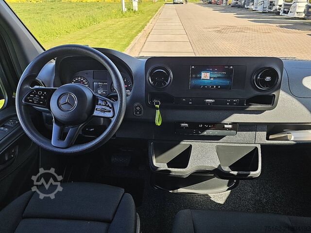Bestelauto MERCEDES-BENZ SPRINTER 315 L3H2 Mbux Automaat!