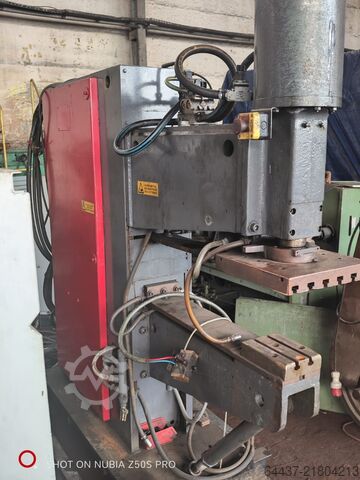 Puntlasmachine SCIAKY P 264