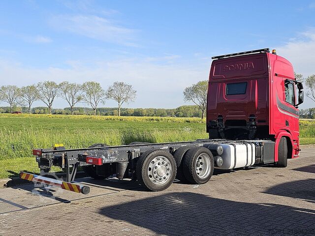 Chassis med førerhus SCANIA R500 6x2 Retarder Leather