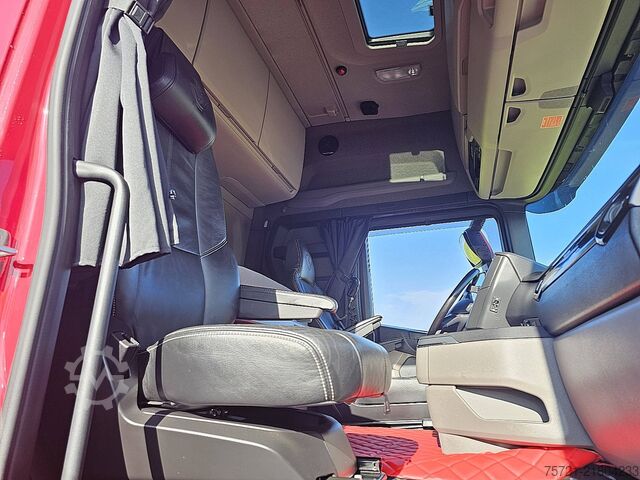Chassis med førerhus SCANIA R500 6x2 Retarder Leather