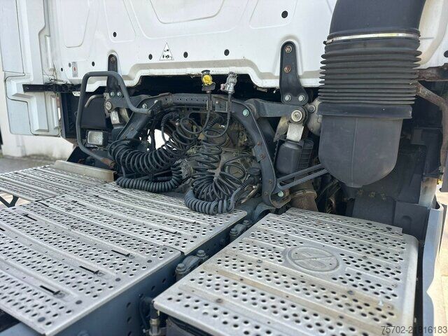 Dodávka Mercedes-Benz Actros 1845 Sattelzugmaschine