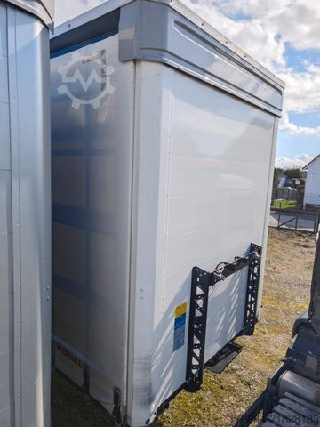 Semirremolque abierto con toldo KÖGEL MEGA Hubdach, Vario FIX, 1. Liftachse