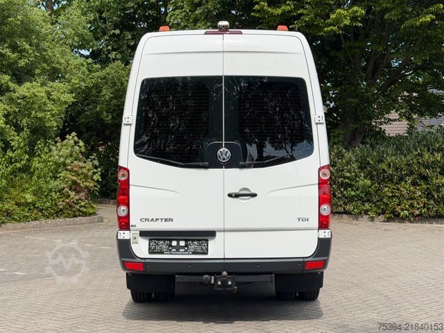 Motor coach VOLKSWAGEN Crafter 50 2.0 Tdi ReiseBus 1+16 Sitze Klima Ahk