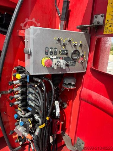 Ledad teleskopisk arbetsplattform Manitou 120AETJC - 12m Gelenk-Teleskop-Arbeitsbühne