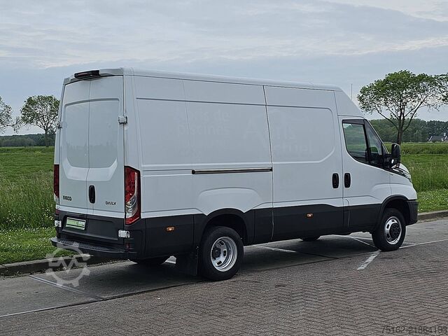 Bestelauto IVECO DAILY 35C21 3.0Ltr Dubbellucht !