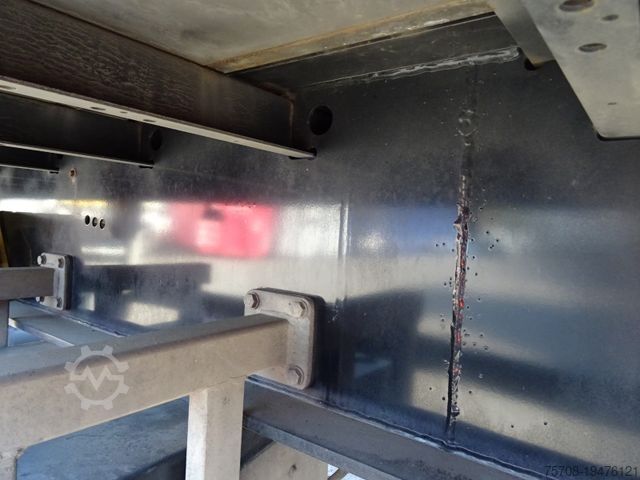 Getränkeauflieger 3Achs Böse Schwenkwand*Trideck Lenkung*3 to LBW