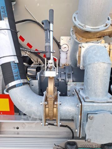 Semirremolque cisterna D-TEC Gülletanker SV 2011 SV 2006 BASIC 6100 kg