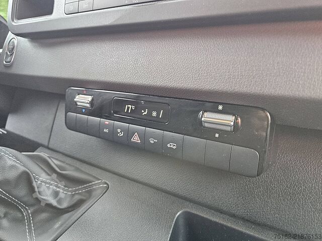 Yüksek tavanlı istasyon vagonu MERCEDES-BENZ SPRINTER 317 L2H2 RWD 360 Camera