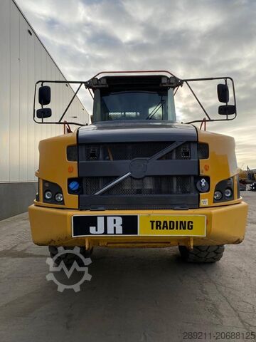 Camião basculante Volvo A 35 G