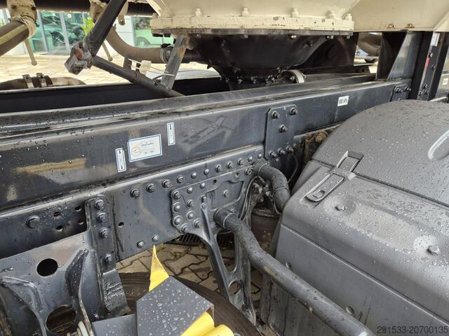 Vakuově-tlakový nákladní vůz MAN TGS 26.480 / SPRITZER SILO / 24+28m3