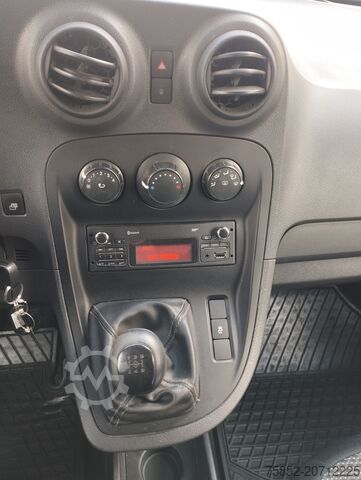 Φορτηγό κουτί Mercedes-Benz Citan 108 CDI kurz