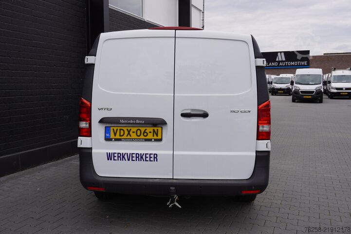κλειστό βαν Mercedes-Benz Vito 110 CDI Lang EURO 6 - Airco - Navi - Cruis...