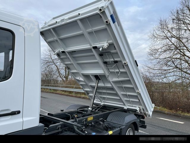 Transporter mit Kipper MERCEDES-BENZ Atego 818 K 4x2 3-S.-Kipper+Klima+2xAHK+2200 km!