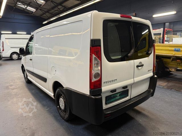 Furgon blaszak PEUGEOT Expert Kasten L2H1 Klima Bett TÜV 07/2026