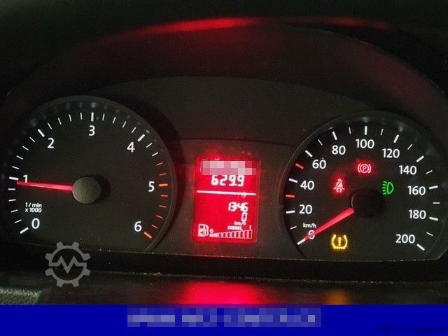 Panelová dodávka VOLKSWAGEN Crafter 35 2,0Tdi 100KW KurzL1H1/BOTT/Zusatzheiz
