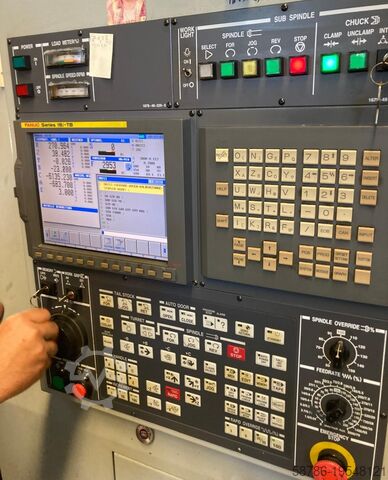 CNC-Drehmaschine Hyundai KIA SKT 210SY oś Y