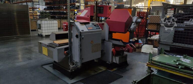 Piła taśmowa BEHRINGER HBP303A