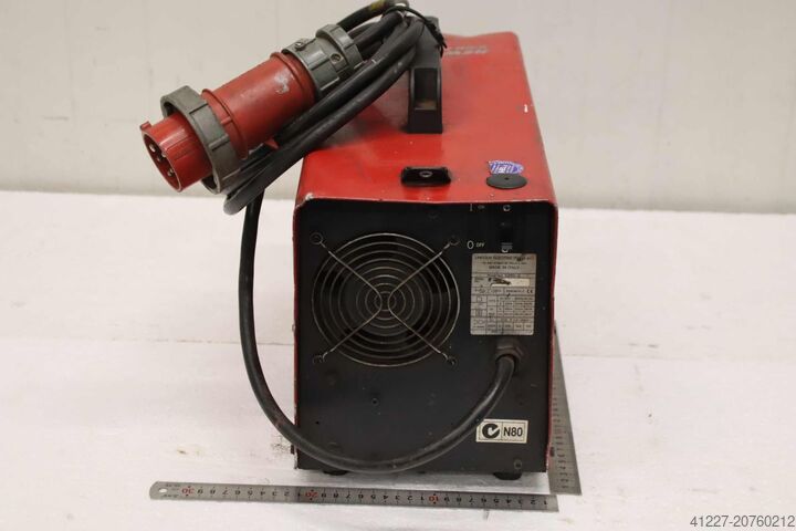 Spawarka inwertorowa 260 A Lincoln Electric Invertec V260-S