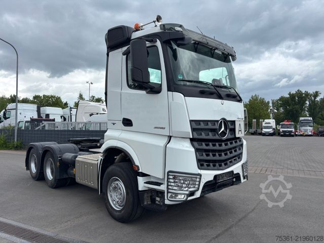 Standart çekici ünitesi MERCEDES-BENZ Arocs 2658 6X4 EURO6 Retarder Kipphydraulik