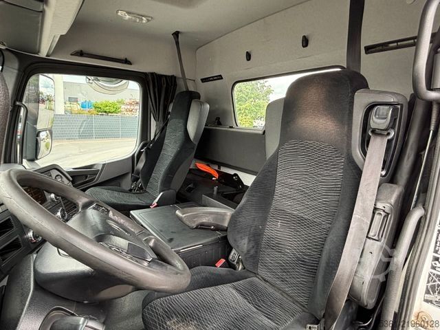 Standart çekici ünitesi MERCEDES-BENZ Arocs 2658 6X4 EURO6 Retarder Kipphydraulik