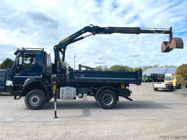 Lastbilmonteret kran IVECO Trakker 360/AD190/Pafinger 13.001/Meiller/1.Hand
