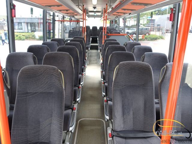 Autobus MERCEDES-BENZ Intouro 49 Sitze Liftbus EURO 6