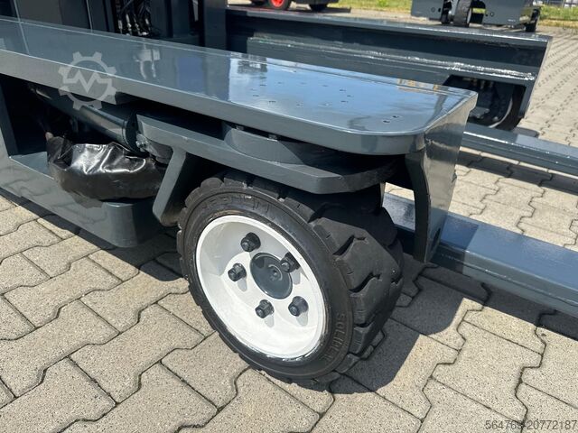 4-way forklift Combilift C3000/ Mast 7500 mm /Teleskopic forks