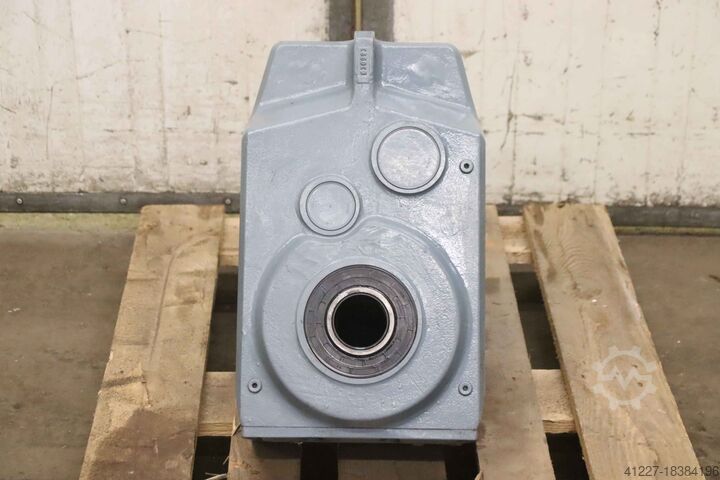 Tandwielmotor 5,5 kW 70 tpm SEW-Eurodrive DFV132S4BMG/HF/TF