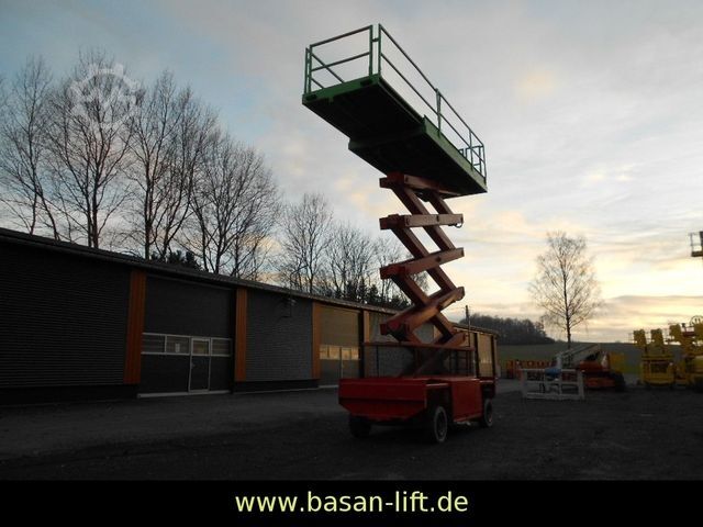 Work platform Liftlux SL172-18E2WD, Scherenbühne 19,2 m