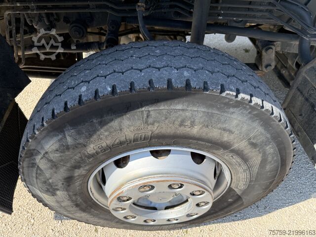 Wywrotka Mercedes-Benz Actros 4146K Kipper 8x4 40T Euro3