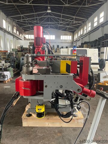 Trnová ohýbačka trubek TRANSFLUID DB 630-3A-CNC