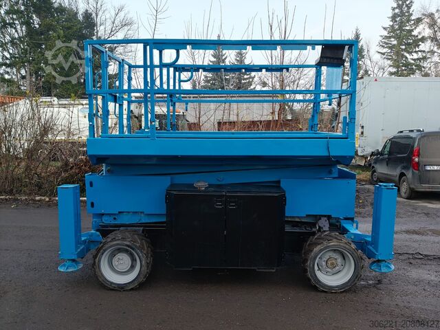 Ollós emelő GENIE 4x4 GS-3369 RT