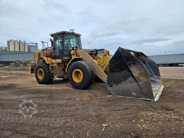 Wheel loader CATERPILLAR 962 M