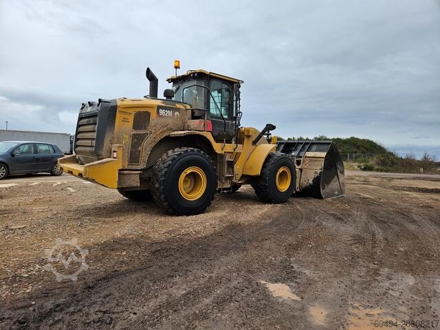 Wheel loader CATERPILLAR 962 M
