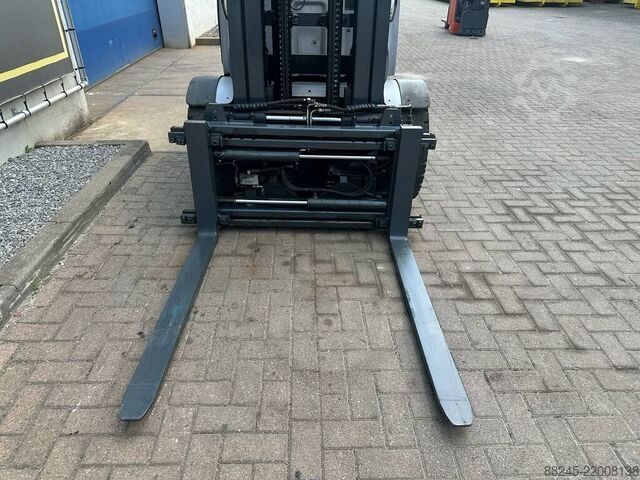 VS-22896 Elektrische triplex heftruck Still RX60-40 STILL RX60-40