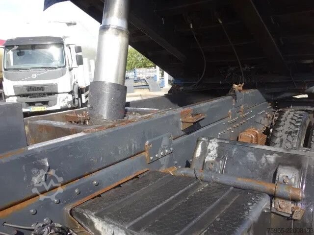 3-sidet tippelad MAN 41-414 MEILLER KIPPER 8X4,MANUAL POMP