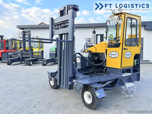Carrello elevatore a 4 direzioni Combilift C5000XL GAS TRIPLEX 5550 FREE-LIFT CABIN