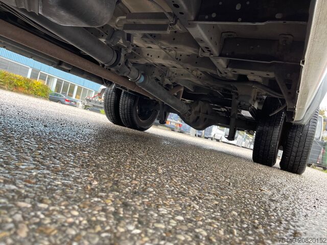 Minibus Ford Transit Minibus 2.4 - Dach-Klima - 17er