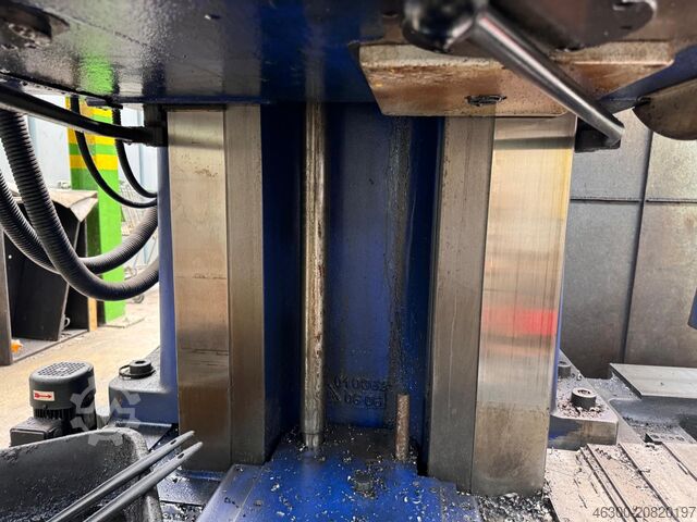 Maşină de alezat cu masă TOS VARNSDORF W 100 A